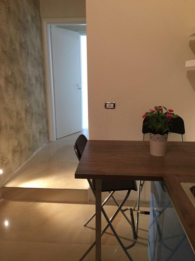 Aquila House Bed & Breakfast Катания Екстериор снимка