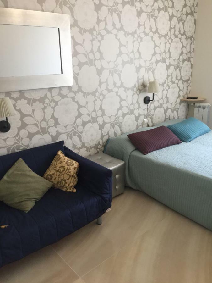 Aquila House Bed & Breakfast Катания Екстериор снимка